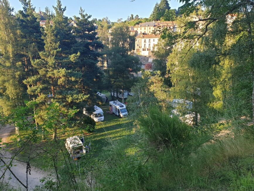 Image 2 : AIRE CAMPING-CARS CAMPING DE MON VILLAGE D'AUROUX, LA GRAVIÈRE