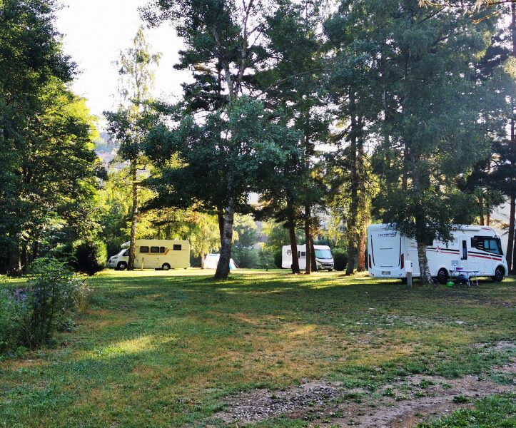 Image 2 : CAMPING DE MON VILLAGE D'AUROUX, LA GRAVIÈRE