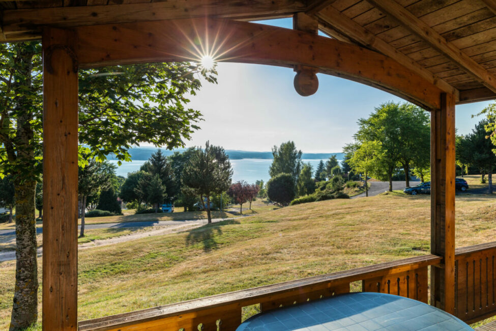 Image 4 : CAMPING LES TERRASSES DU LAC