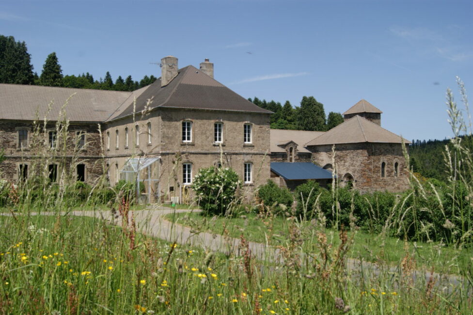 Image 0 : GÎTE DE L'ANCIENNE ABBAYE DE MERCOIRE