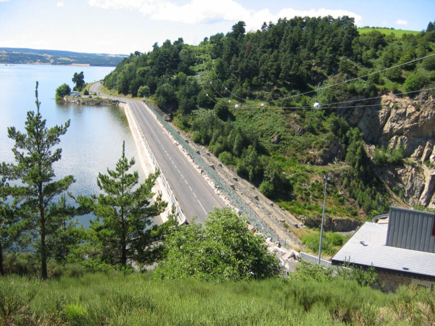 Image 0 : BARRAGE DE NAUSSAC