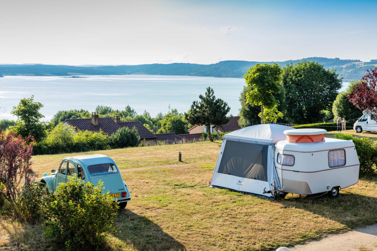 Image 3 : CAMPING LES TERRASSES DU LAC