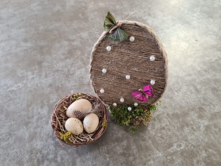 Image 0 : CHASSE AUX OEUFS