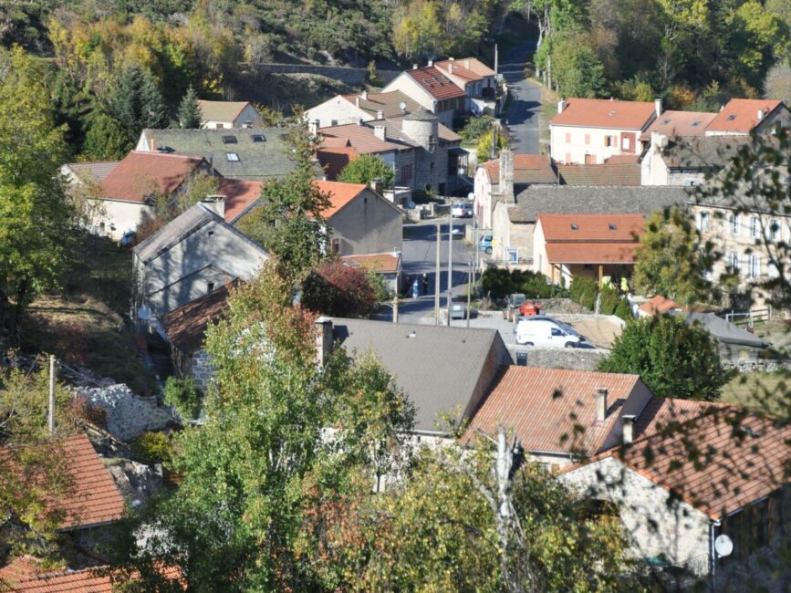 Image 0 : BALADE LA MAISON FORESTIÈRE DE MERCOIRE