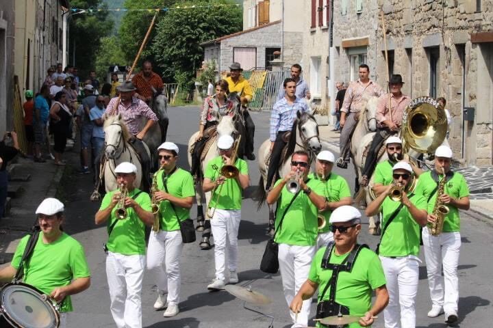 Image 0 : FÊTE VOTIVE CHAMBON-LE-CHÂTEAU