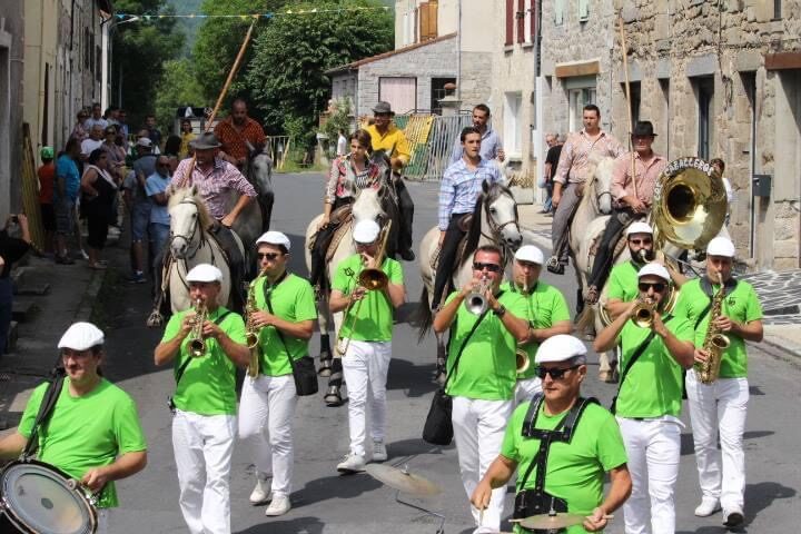 Image 1 : FÊTE VOTIVE CHAMBON-LE-CHÂTEAU