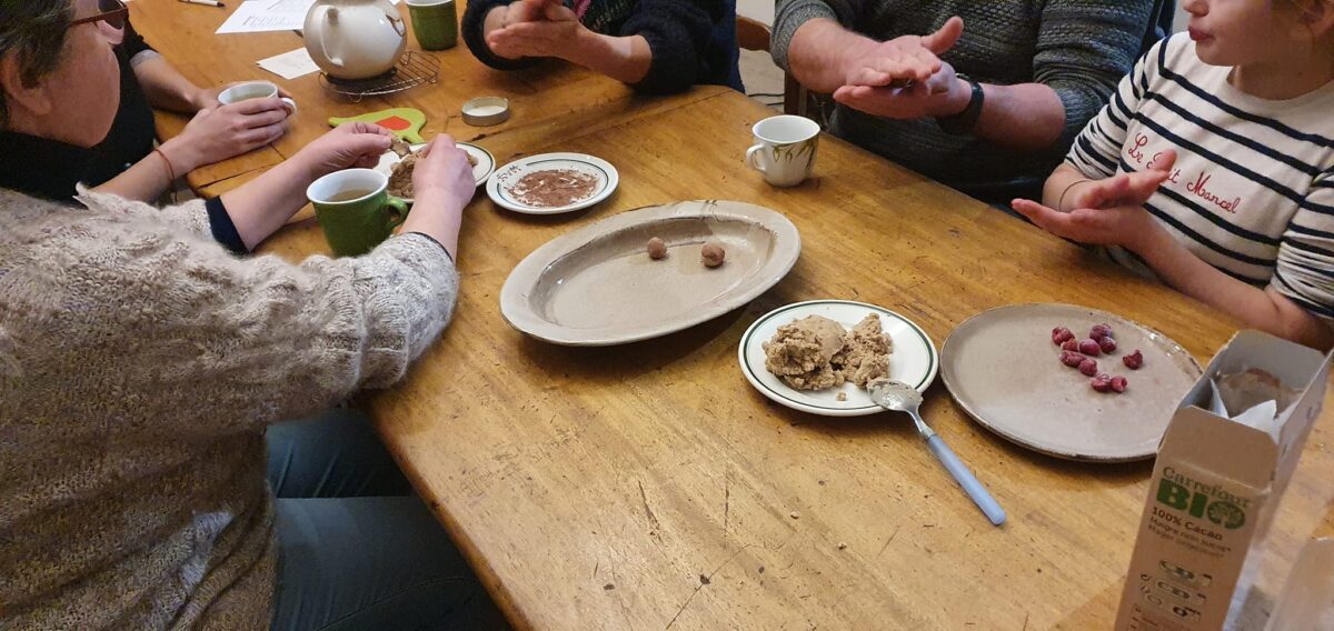 Image 0 : INSTANTS FAMILLE - ATELIERS CUISINE JE LE FAIS MOI-MÊME