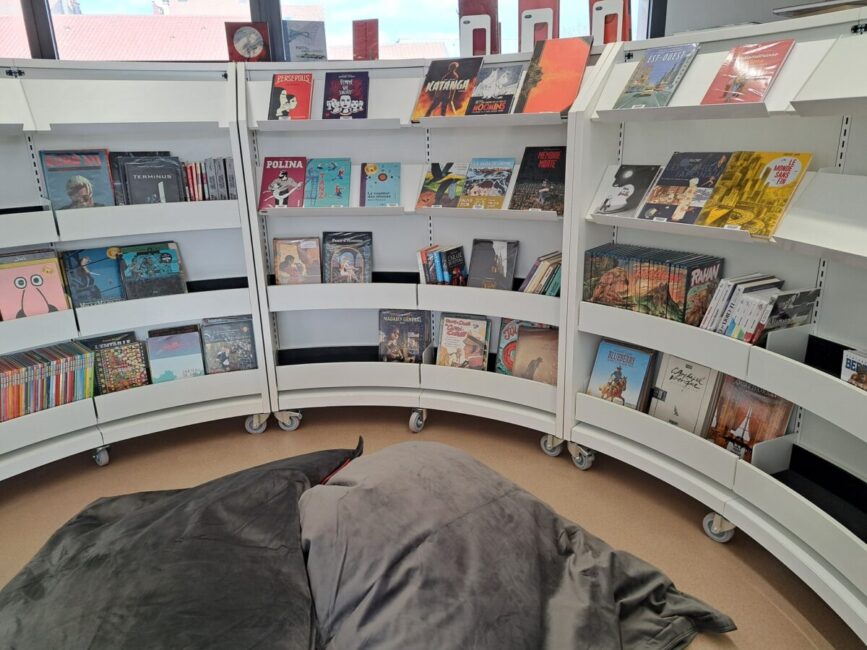 Image 0 : LECTURE DE CONTES