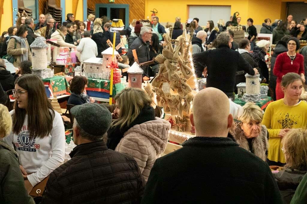 Image 2 : MARCHÉ DE NOËL LANGOGNE