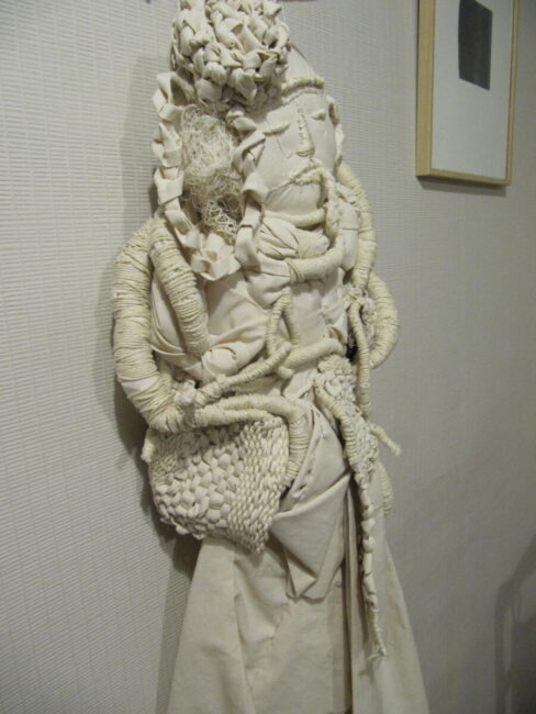 Image 1 : EXPOSITION AUTOUR DE LA TRAME - ELIANA GRACIA