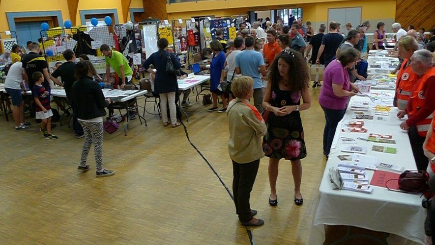 Image 1 : FORUM DES ASSOCIATIONS