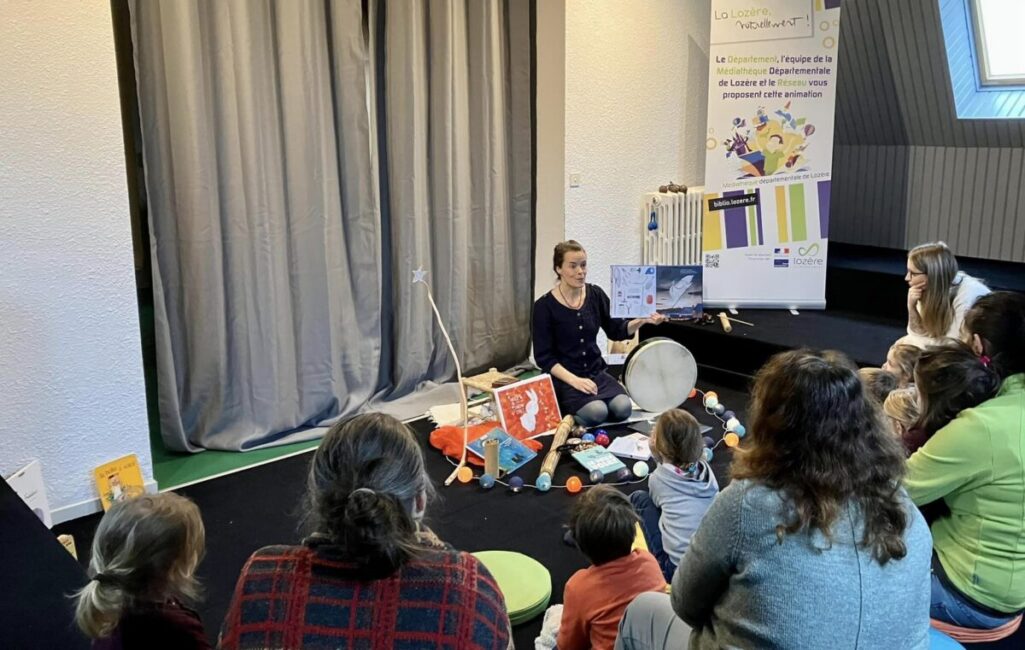 Image 0 : INSTANTS FAMILLE - LECTURE MUSICALE