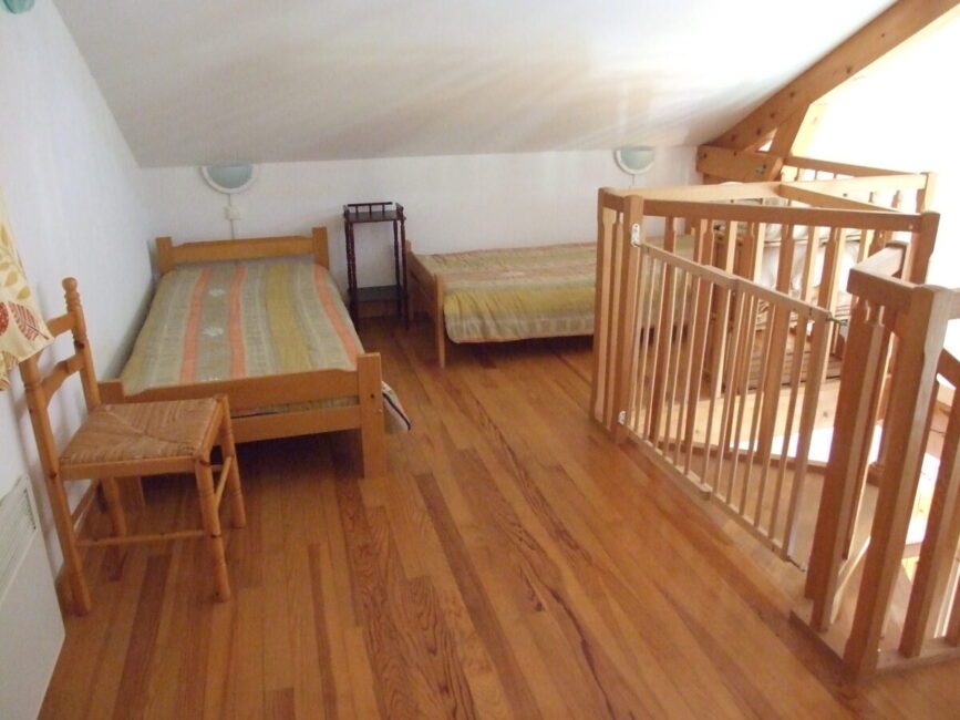 Image 4 : LA VIOLETTE - LOCATION AU BORD DU LAC DE NAUSSAC