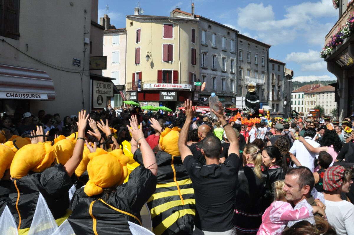 Image 2 : LANGOGNE EN FÊTE