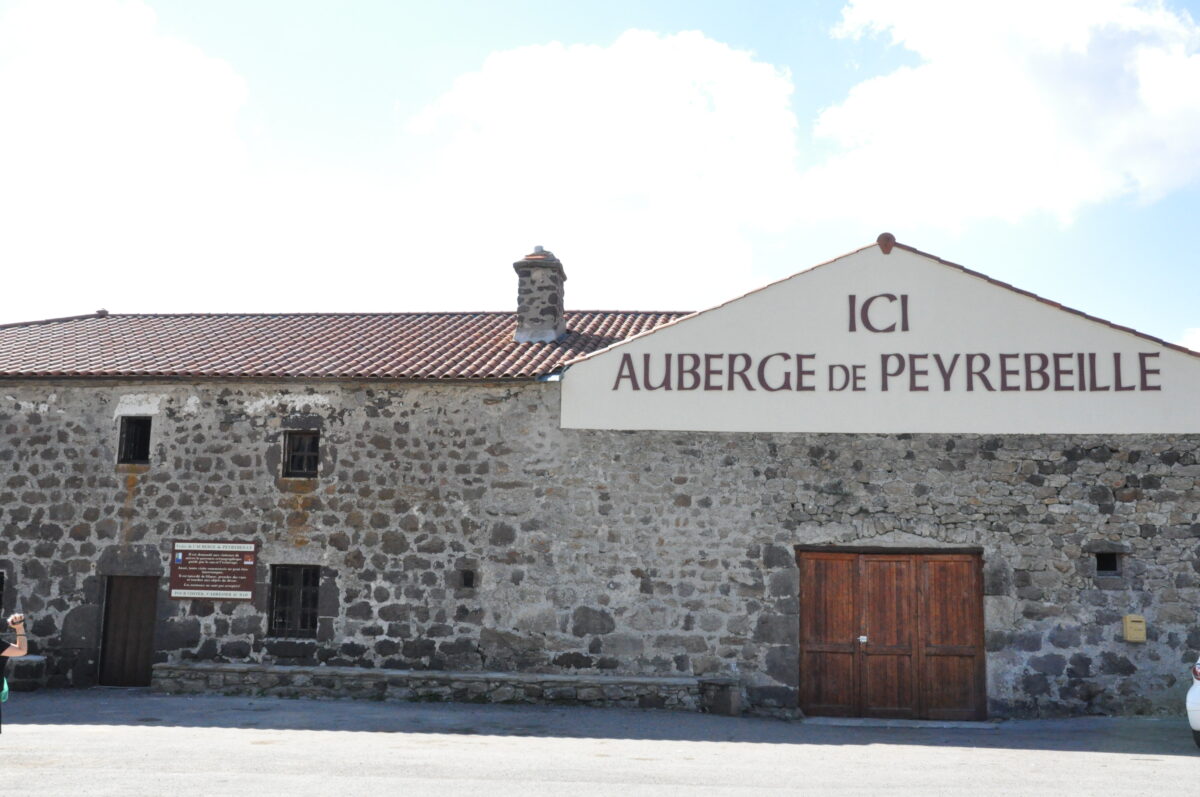 Image 4 : AUBERGE DE PEYREBEILLE