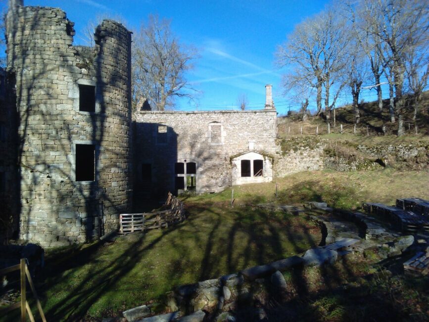 Image 1 : CHATEAU ET ANCIEN ORPHELINAT DES CHOISINETS