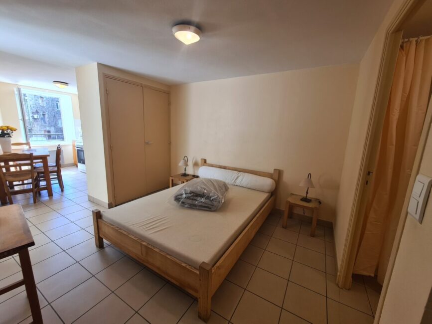 Image 1 : PETIT TOUR DE VILLE 3