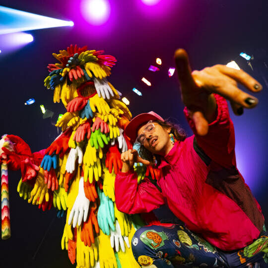 Image 1 : PLASTIC MONSTERS