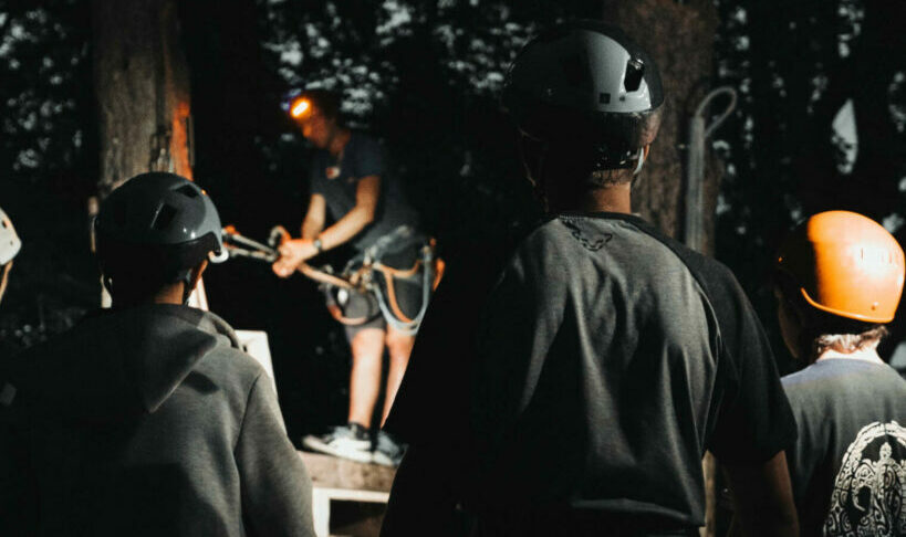 Image 2 : RONDIN PARC : ACCROBRANCHE NOCTURNE