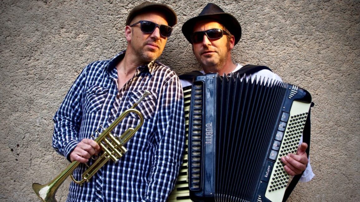 Image 1 : TIRE-TOI DE MON HERBE, BAMBI