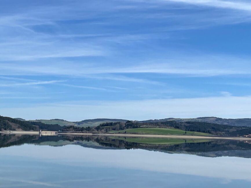 Image 0 : Tour du Lac de Naussac - VTT n°7