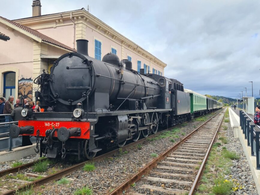 Image 2 : TRAIN LES GORGES DE L'ALLIER