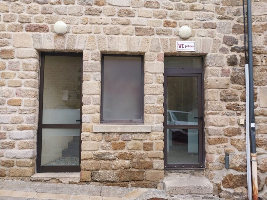 Image 0 : WC PUBLIC LANGOGNE - PETIT TOUR DE VILLE